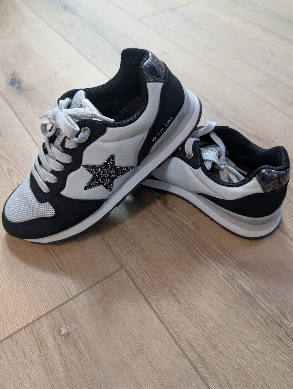 Black & White Star Accent Sneakers